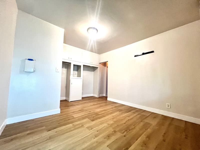 La Jolla Condo: 7449A La Jolla Boulevard
