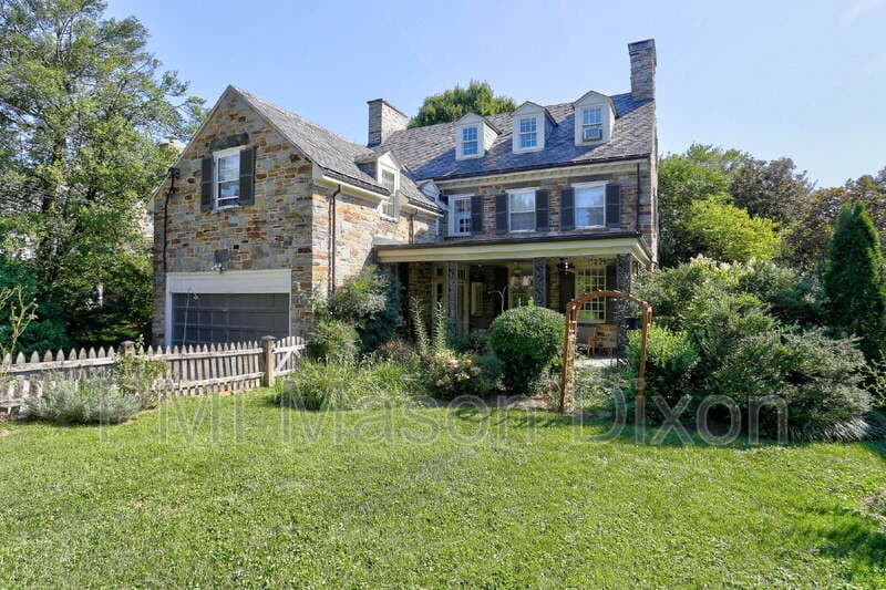 Baltimore House: 5304 Springlake Way