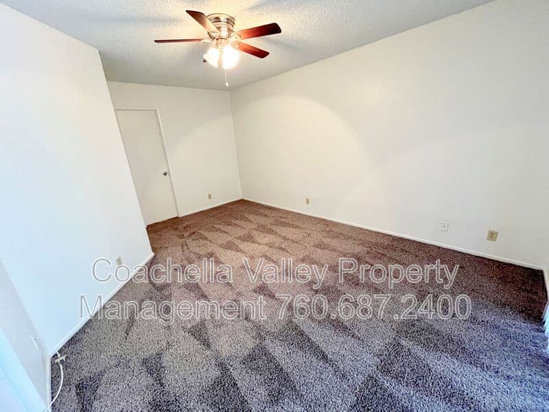 Cathedral City House: 32244 Navajo Trail