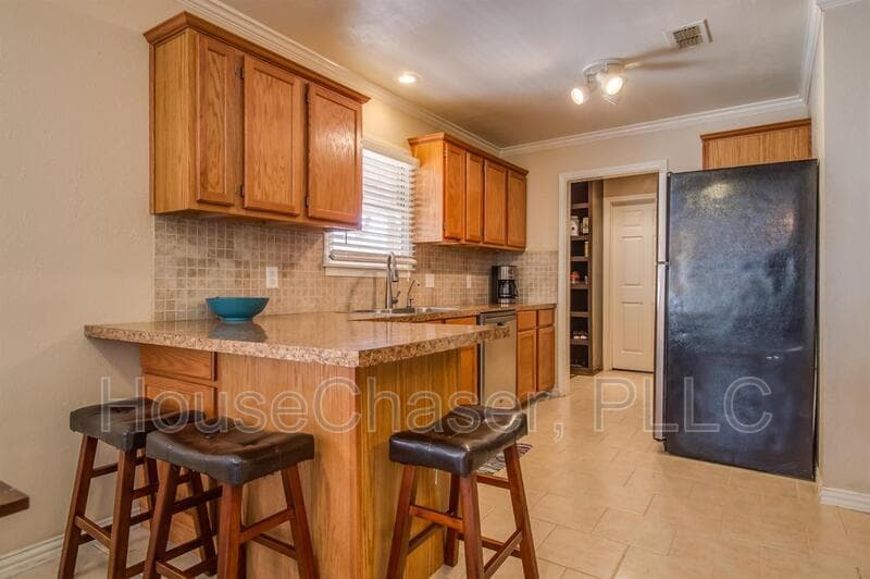 Lubbock House: 4303 45th Street