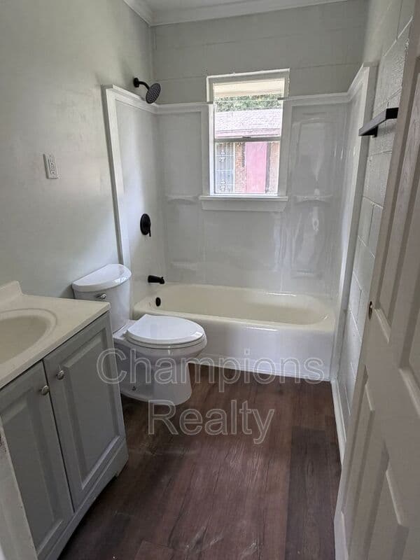 Columbus Condo: 3406 Terminal Court