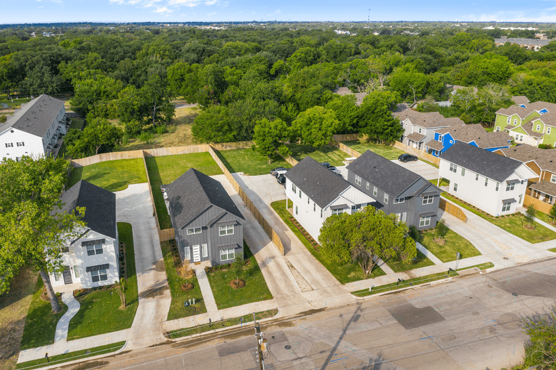 Waco Condo: 2310 South 4th Street