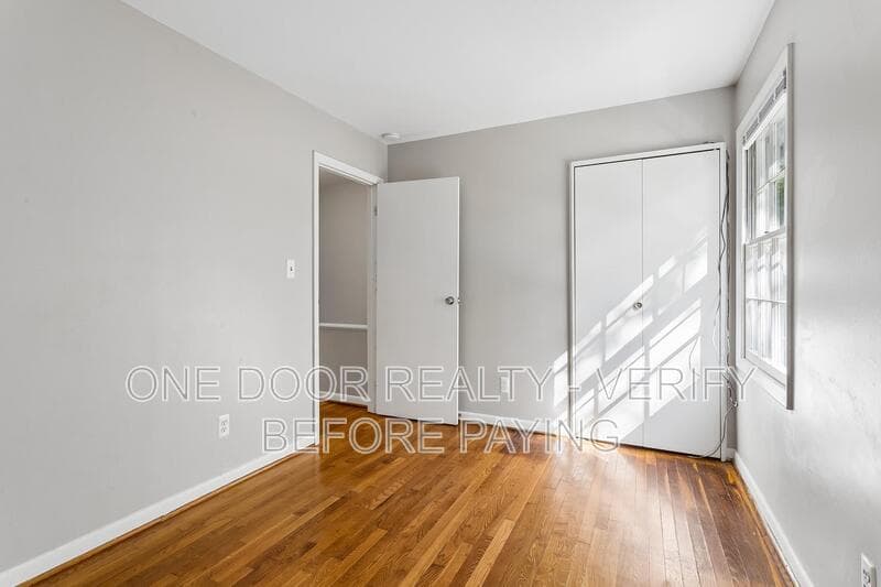 Williamsburg House: 115 King Henry Way