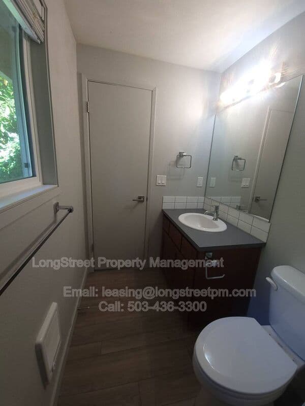 Portland Condo: 9305 SW 91st Ave