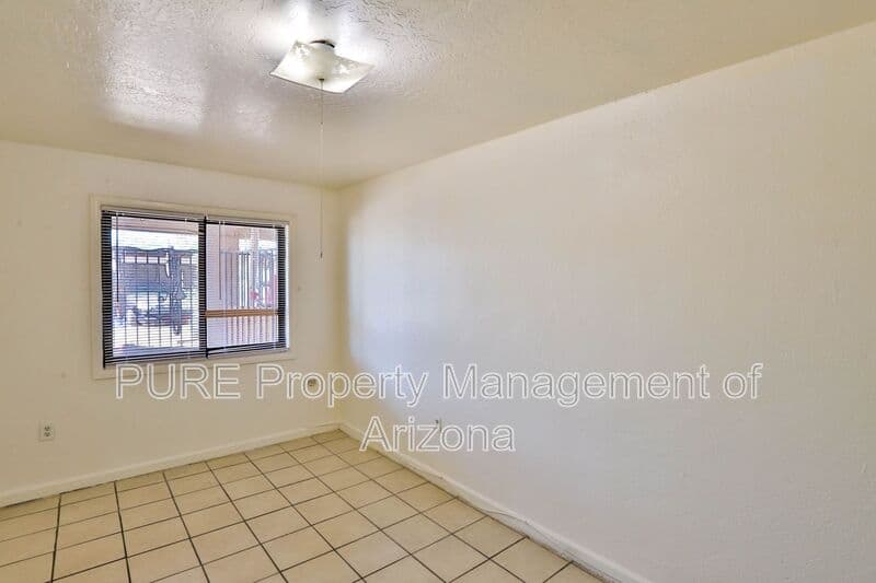 Phoenix Condo: 730 W Cocopah St