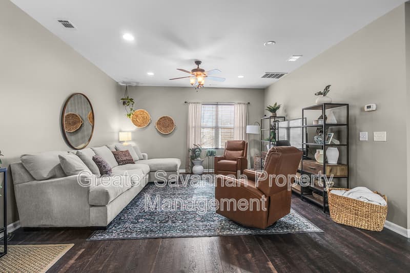 Pooler House: 153 Hamilton Grove Drive