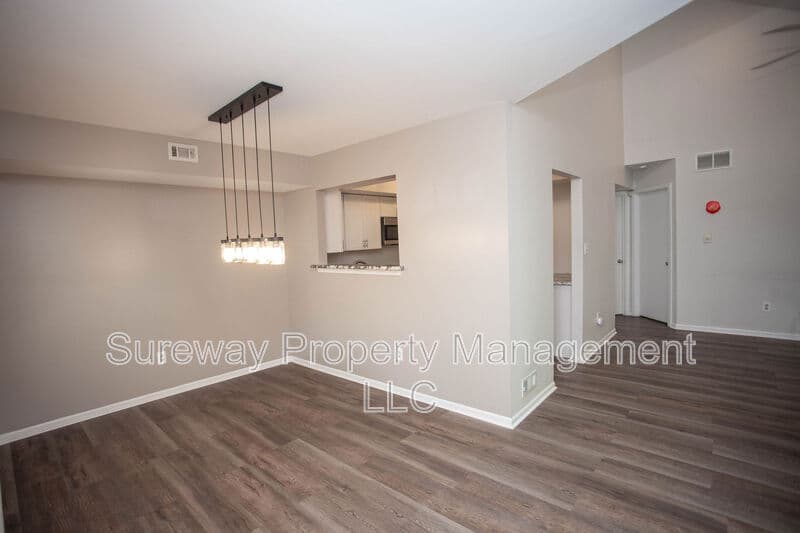Marlton Condo: 175 Woodlake Dr