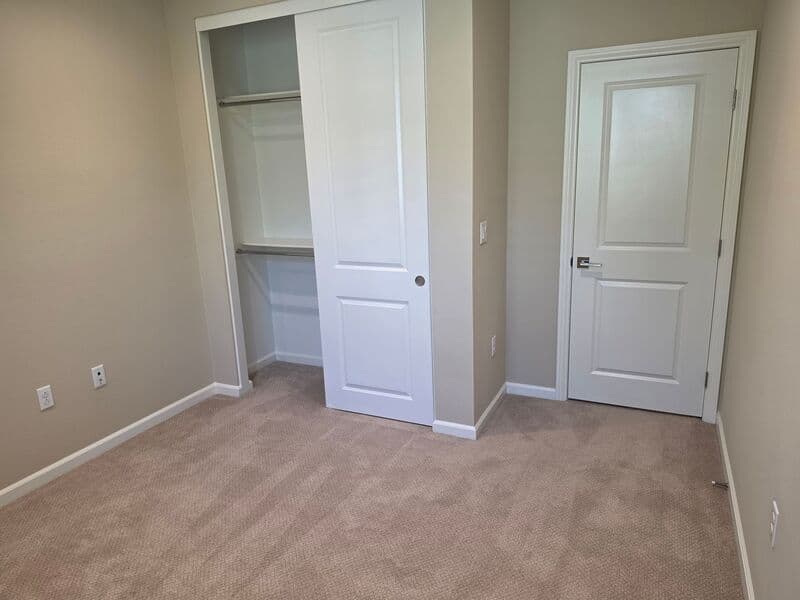 Irvine House: 232 Bishop Landing