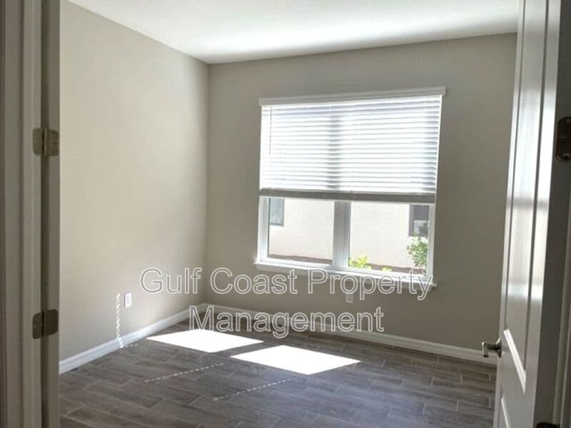 Nokomis House: 15344 Isla Palma Ln