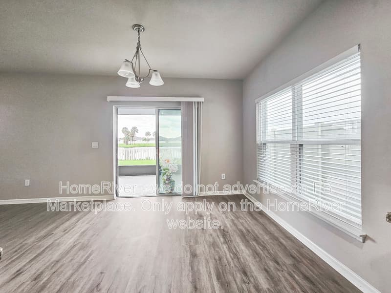 Land O Lakes House: 10328 Hawks Landing Dr