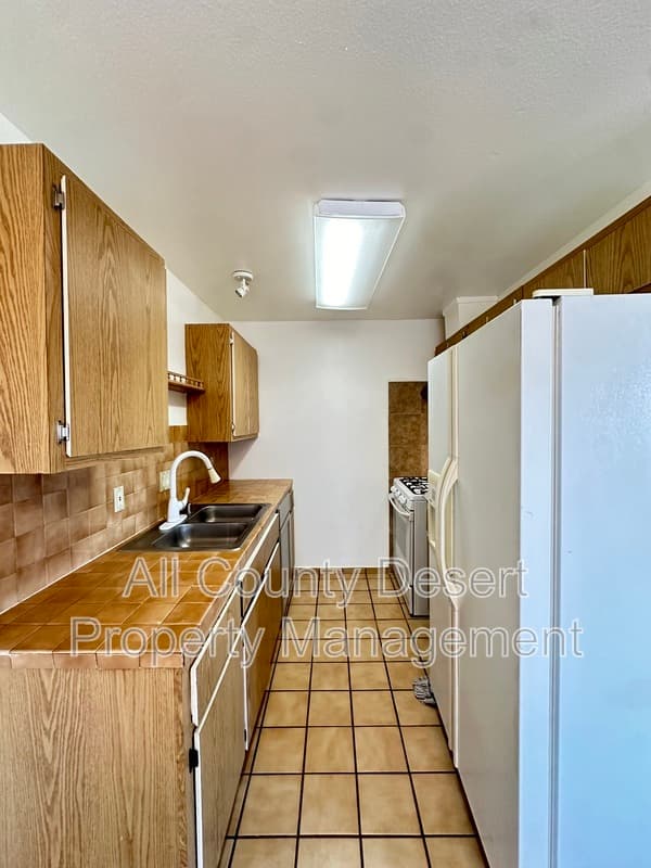 Desert Hot Springs Condo: 13079 Eliseo Rd