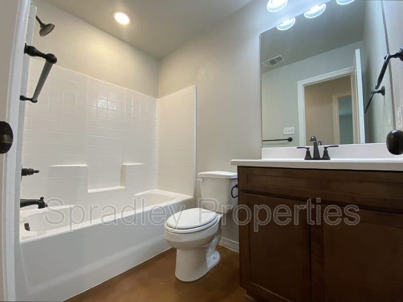 Troy Condo: 208A Juniper Dr