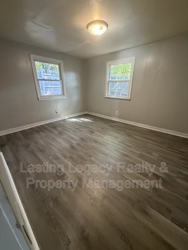 Winston-Salem House: 1207 East 23rd Street