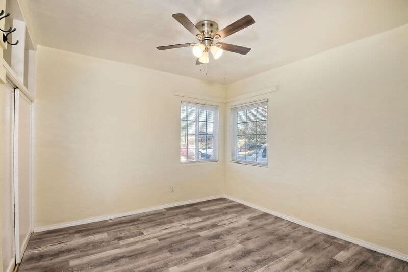 San Diego Condo: 3343 Chamoune Ave