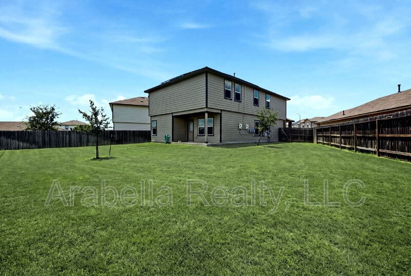 San Antonio House: 3430 Angus Creek