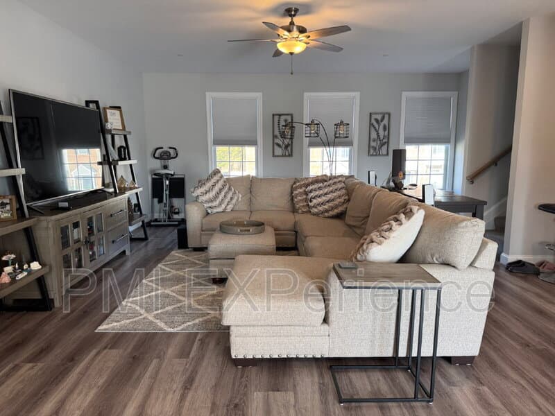 La Plata Townhome: 1001 Rye Dr