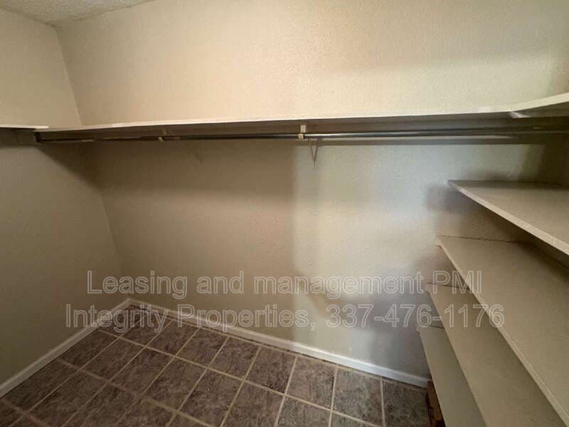 Lafayette Condo: 1301 Saint John Street