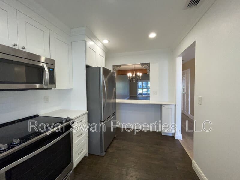 Lakeland Condo: 2025 Sylvester Road