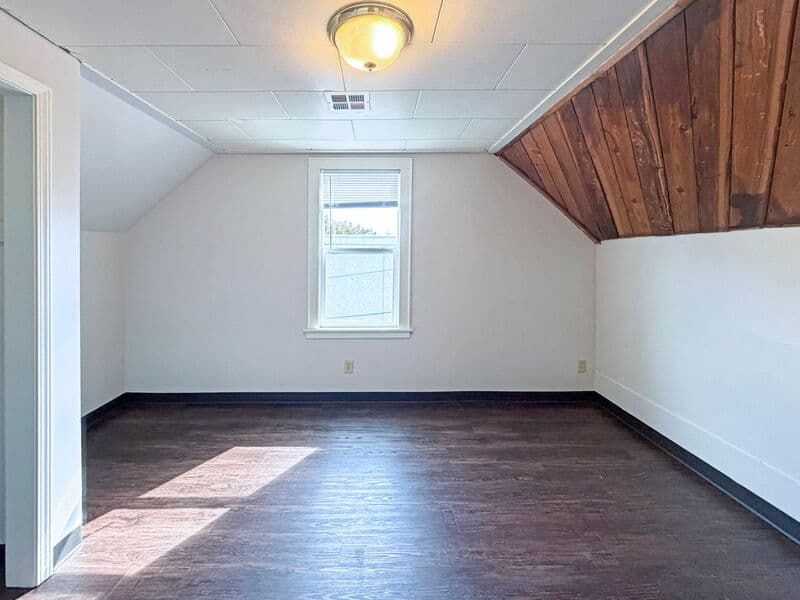 Eugene Condo: 1273 Patterson Alley