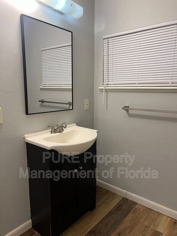 Ocala House: 629 NE 28th Avenue