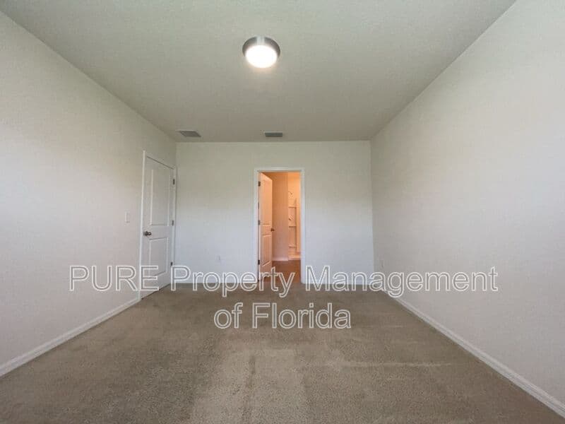 Ocala House: 4950 NE 15th Place