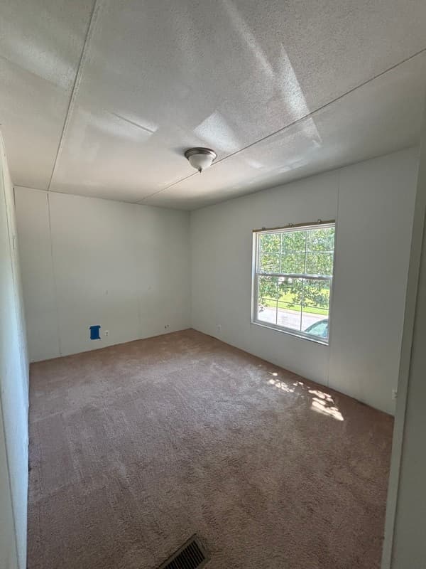 Charlotte House: 10111 Piney Creek Court