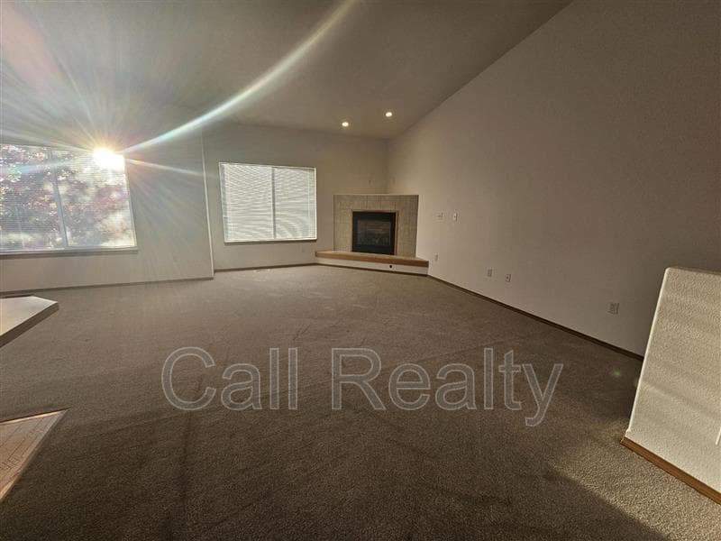 Airway Heights Condo: 823 S Russell St