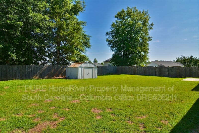 Hopkins House: 129 Alexander Pointe Dr