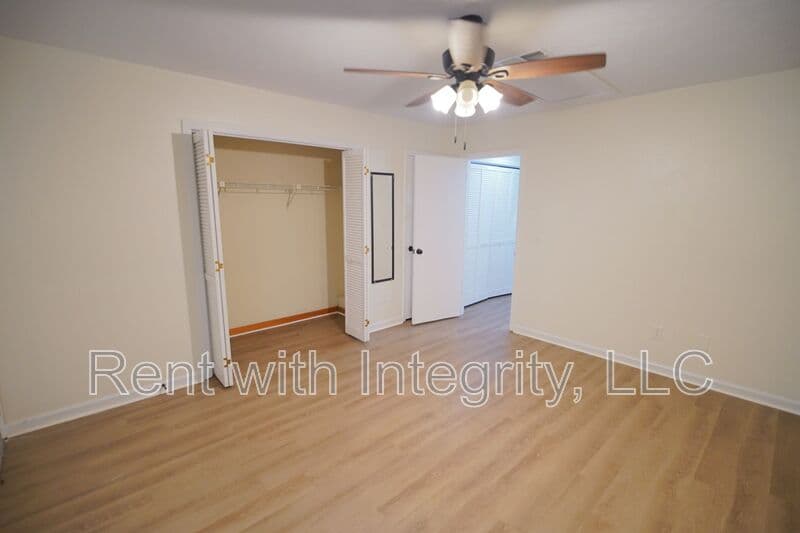 Tallahassee House: 1188 High Road