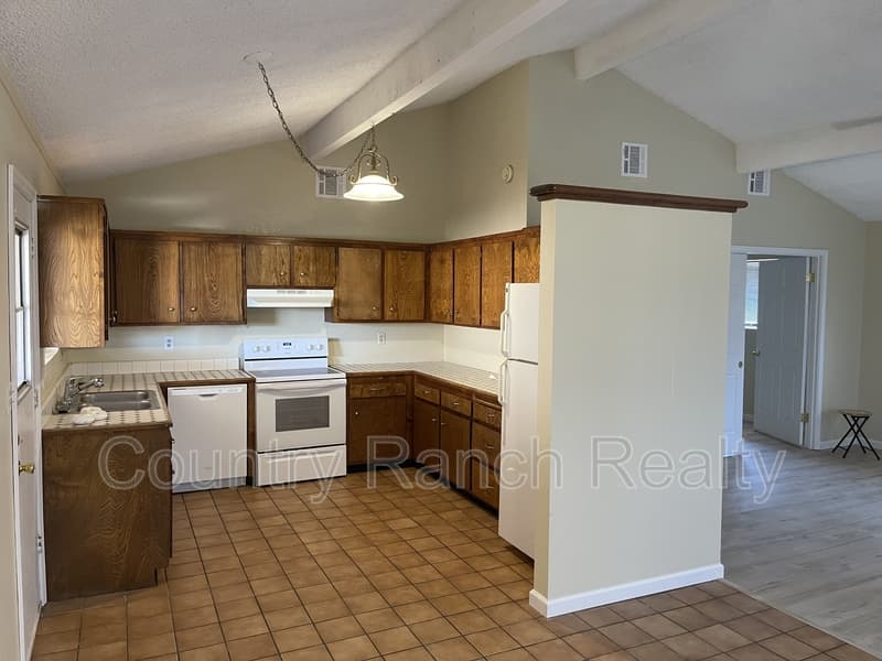 Fort Mohave House: 4274 El Toro Drive