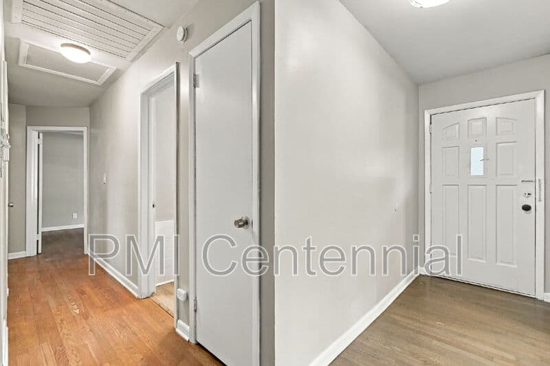 Decatur House: 3438 Springside Drive