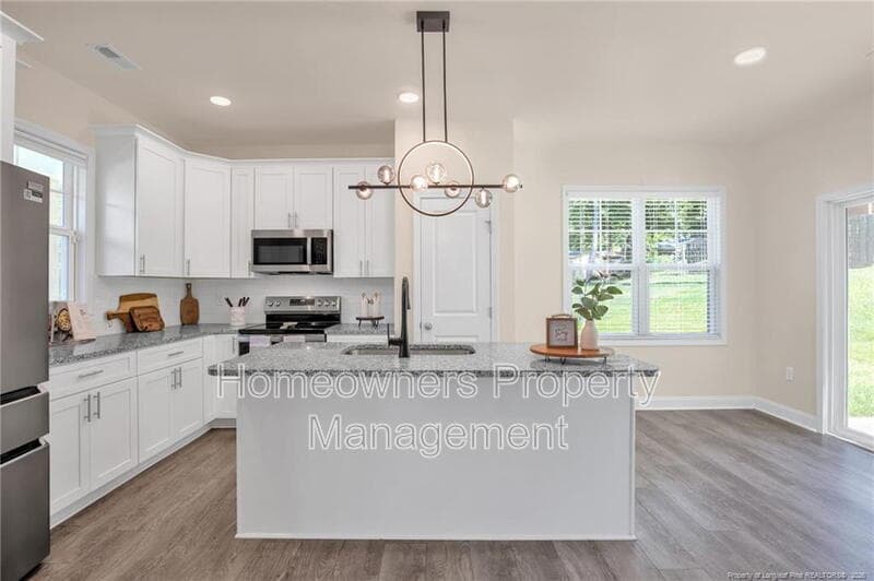 Fayetteville House: 501 Randolph Ave