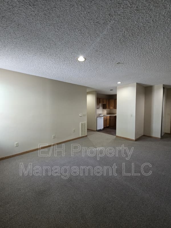 Wichita House: 2500 East 27th Street North