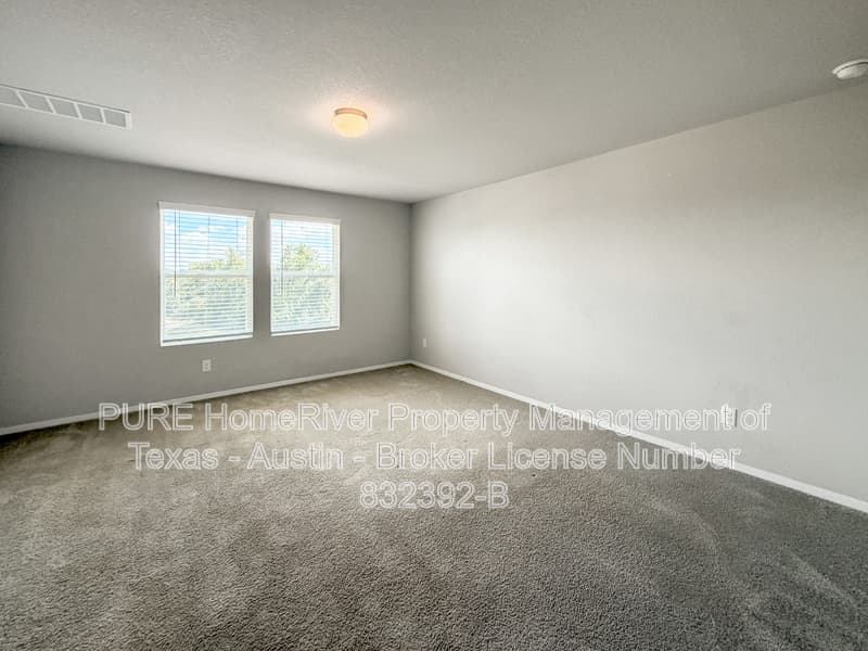 Georgetown House: 113 Bent Creek Ln
