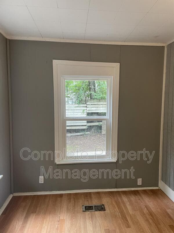 Fairfield House: 6629 Grasselli Road