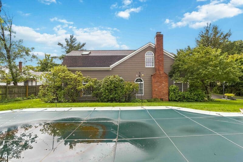Florham Park House: 3 Crane Lane