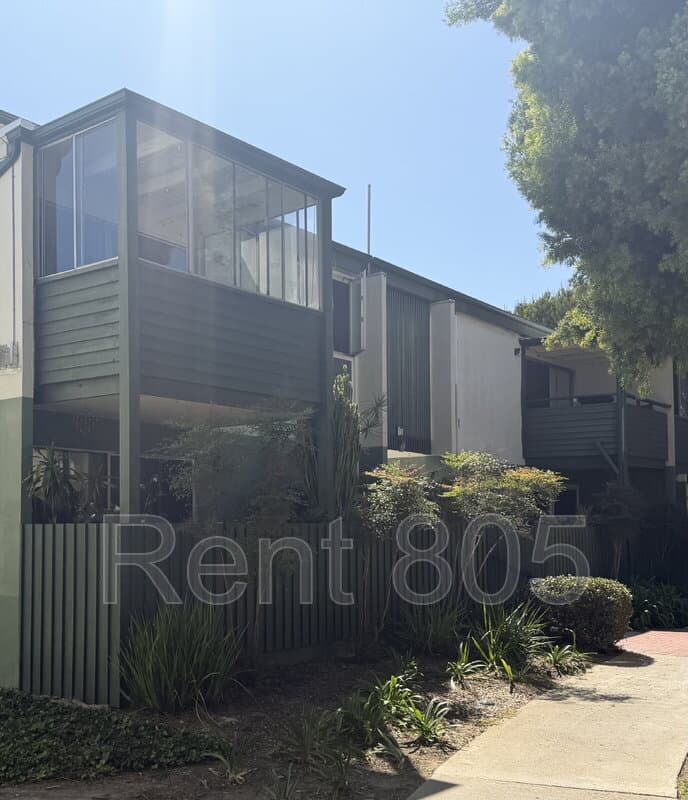 Ventura Condo: 3700 Dean Drive