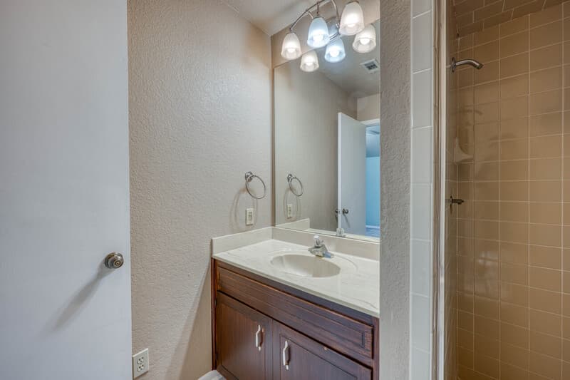 Horseshoe Bay Condo: 107 Lachite - 4