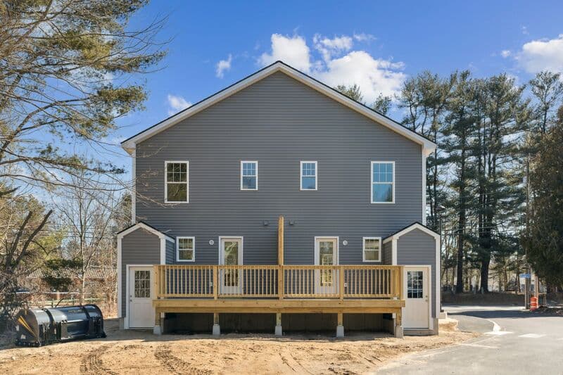 Kennebunk Condo: 17 Legacy Lane