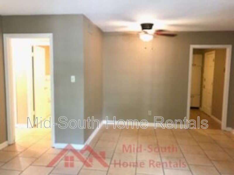 Memphis Condo: 129 Stonewall Ave