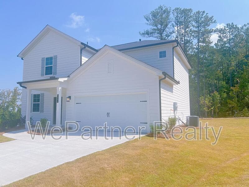 Douglasville House: 7225 Lacey Dr