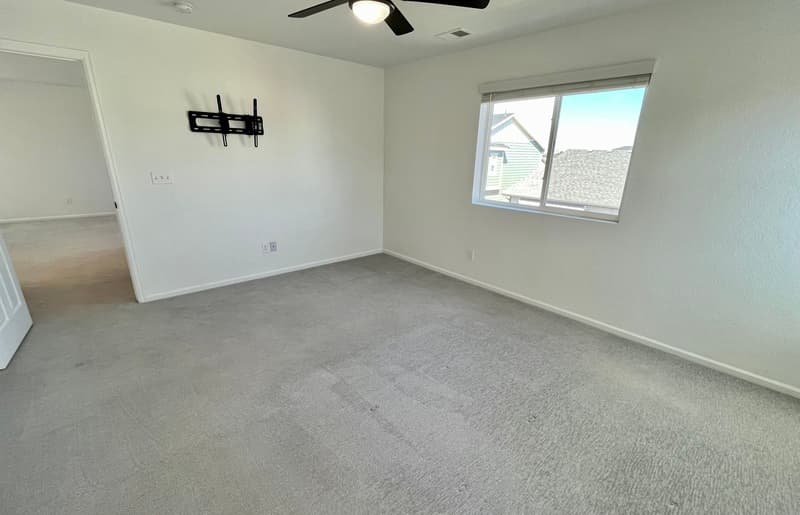Commerce City House: 18027 E. 99th Ave