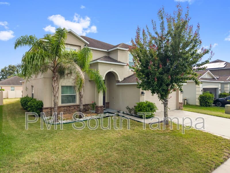 Hudson House: 13740 Newport Shores Dr