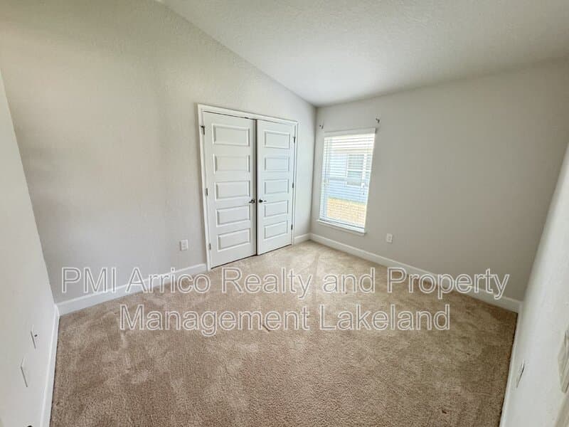 Winter Haven House: 1500 Grey Eagle Lane