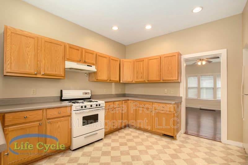 Grand Rapids Condo: 250 Henry Avenue Southeast
