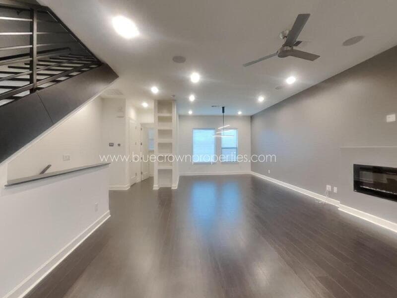 Dallas Townhome: 1625 Hickory Street