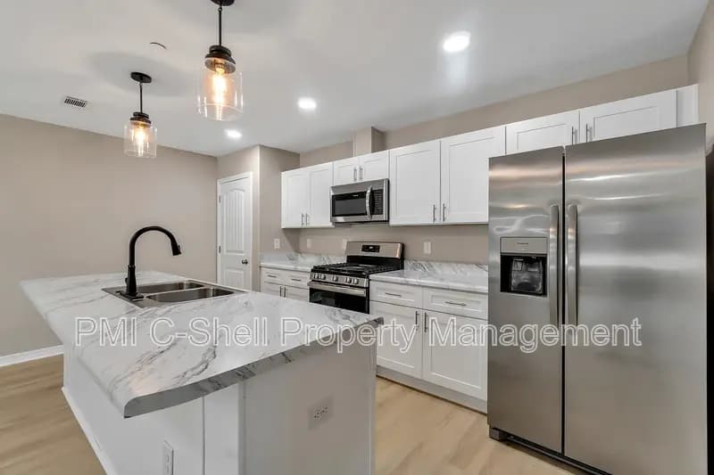 Pensacola Condo: 50 Fulton Ave B