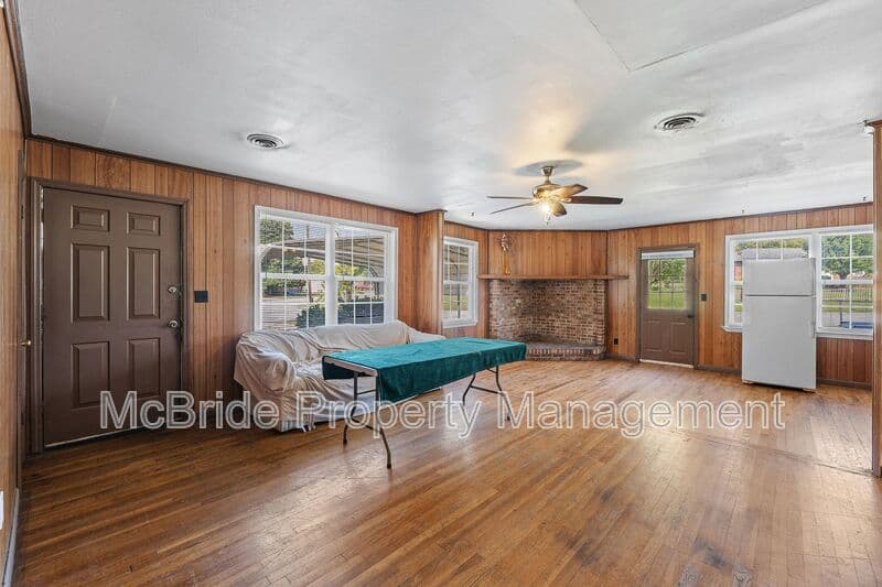 Augusta House: 3008 Claudia Drive