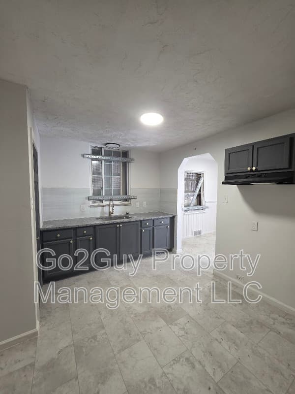 Detroit House: 5234 Berkshire