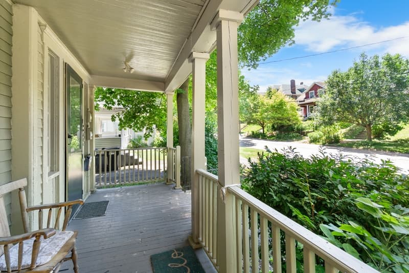 Syracuse Condo: 247 Roosevelt Avenue - 2
